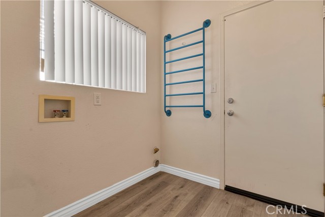 Detail Gallery Image 26 of 34 For 13261 via Del Lago, Victorville,  CA 92392 - 5 Beds | 3 Baths