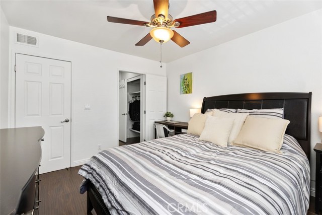 12526 Cuesta Drive, Cerritos CA: https://media.crmls.org/medias/44da9bc5-918e-4c69-b3bf-9da1e6fe99b6.jpg