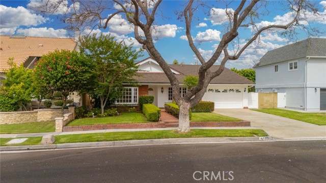 10281 Kings Street, Los Alamitos CA: https://media.crmls.org/medias/44dac8e6-f734-497f-a081-aa1a548a13e9.jpg