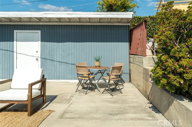 Detail Gallery Image 51 of 72 For 1827 Hollyvista Ave, Los Angeles,  CA 90027 - 3 Beds | 3/1 Baths