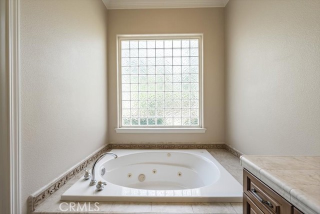 Image 34 of 24 For 1540 Golden Valley Way