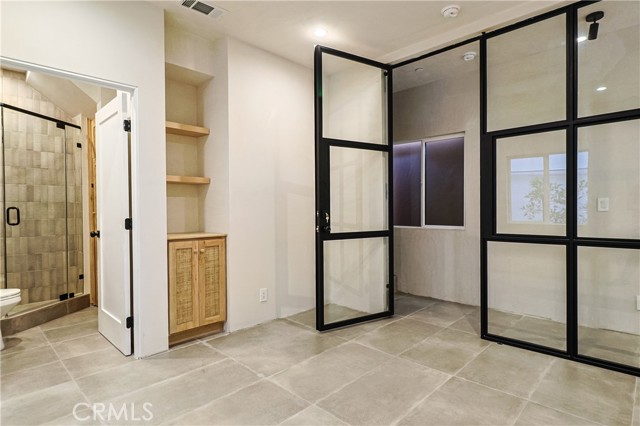 Detail Gallery Image 12 of 37 For 817 Orange Grove Ave #1/2,  West Hollywood,  CA 90046 - 4 Beds | 3 Baths
