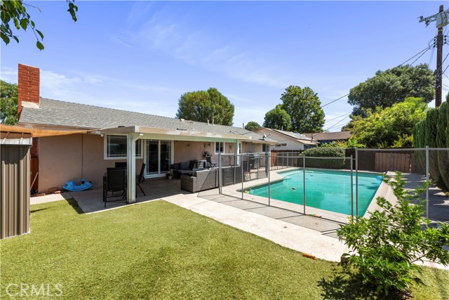 20722 Keswick Street, Winnetka CA: https://media.crmls.org/medias/44dd0714-f8de-491f-9955-fdf0721ddcec.jpg