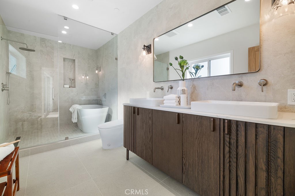 MLS #BB25231414 image #17