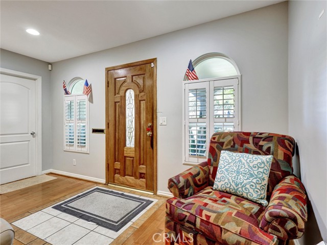 Detail Gallery Image 8 of 32 For 812 W Athens, Los Angeles,  CA 90044 - 4 Beds | 3 Baths