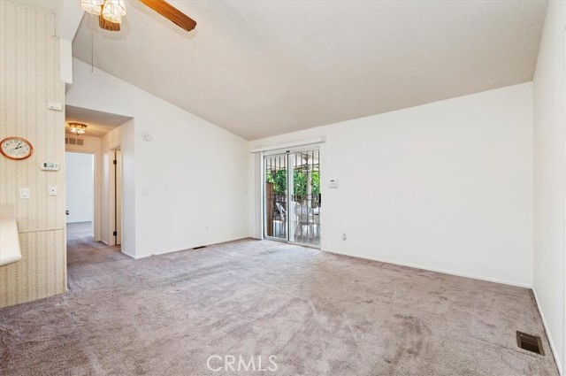 Detail Gallery Image 7 of 35 For 27250 Murrieta Rd #17,  Menifee,  CA 92586 - 2 Beds | 2 Baths