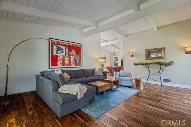 Detail Gallery Image 25 of 60 For 11922 Sunshine Ter, Studio City,  CA 91604 - 3 Beds | 2 Baths