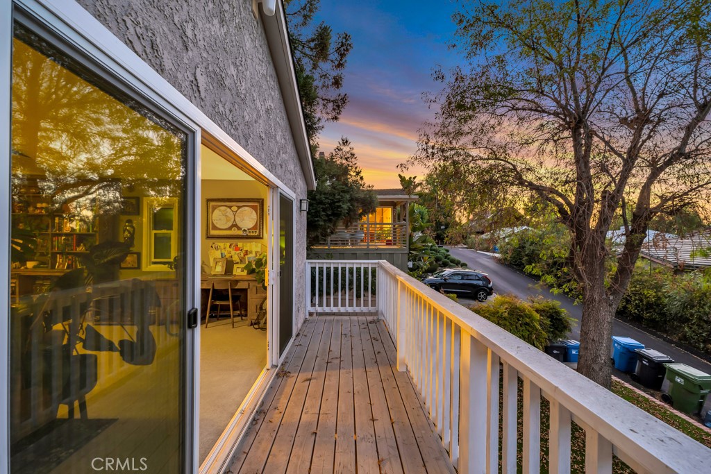 44De693E Ac36 46B2 9A0F Bd1Bc66Aed67 23551 Summit Drive, Calabasas, Ca 91302 &Lt;Span Style='BackgroundColor:transparent;Padding:0Px;'&Gt; &Lt;Small&Gt; &Lt;I&Gt; &Lt;/I&Gt; &Lt;/Small&Gt;&Lt;/Span&Gt;