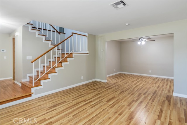 Detail Gallery Image 7 of 29 For 10611 Jordan Ave, Chatsworth,  CA 91311 - 3 Beds | 2/1 Baths