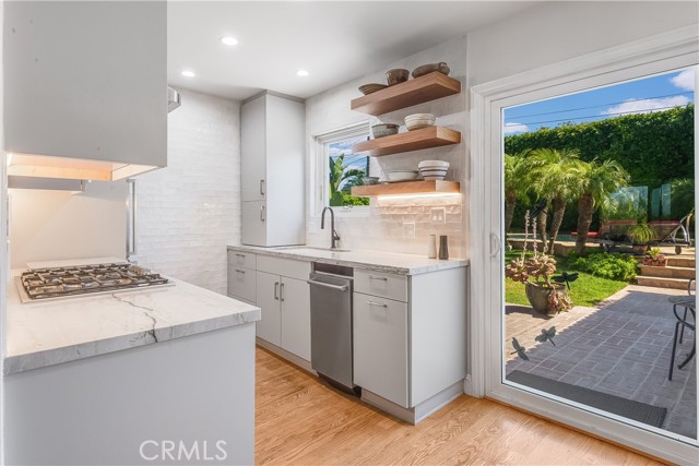 Detail Gallery Image 12 of 43 For 1920 Jaybrook Dr, Rancho Palos Verdes,  CA 90275 - 3 Beds | 2 Baths