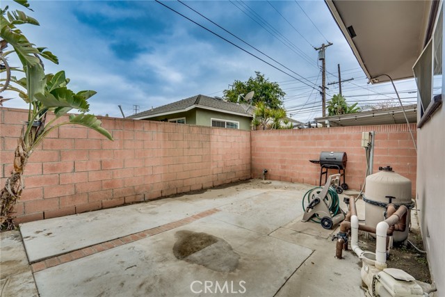 Detail Gallery Image 40 of 44 For 1206 E Haven Dr, Anaheim,  CA 92805 - 3 Beds | 2/1 Baths