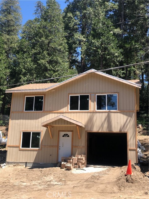 23513 Lake Drive, Crestline, CA, 92325 23513 Lake Drive, Crestline, CA, 92325