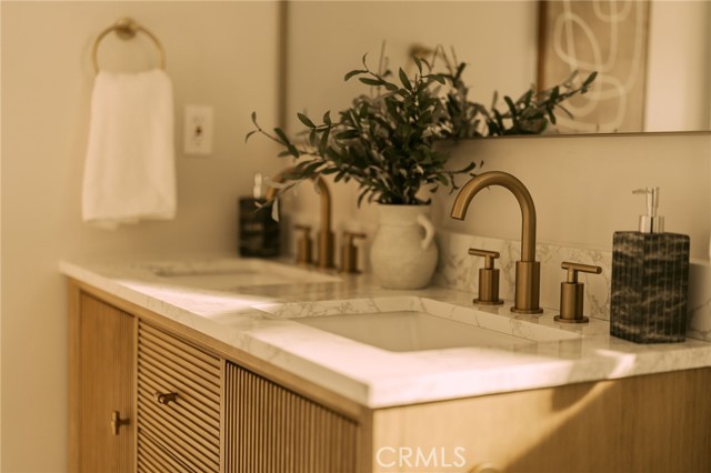 Image 47 of 64 For 1319 Kornblum Avenue