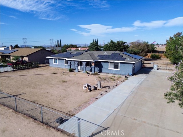 Detail Gallery Image 1 of 34 For 7681 Newhall Ave, Hesperia,  CA 92345 - 3 Beds | 2 Baths