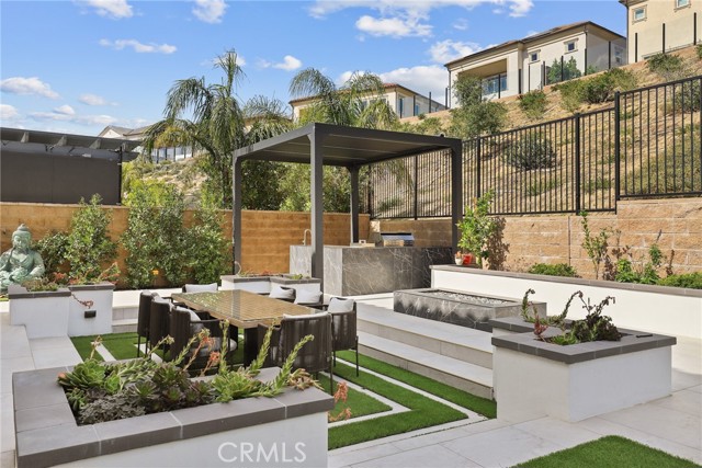 20535 W Bluebird Court, Porter Ranch CA: https://media.crmls.org/medias/44e0cd3d-921e-44b9-848d-9be1d19dd84c.jpg