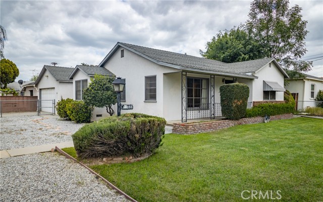 10609 Mountain View Avenue, Redlands CA: https://media.crmls.org/medias/44e0d66b-0e66-4818-ae4e-1bf531935498.jpg