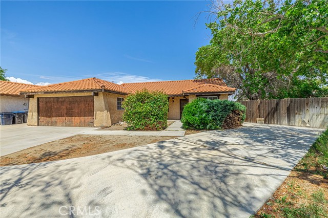 Detail Gallery Image 4 of 45 For 43046 21st St, Lancaster,  CA 93536 - 3 Beds | 2 Baths