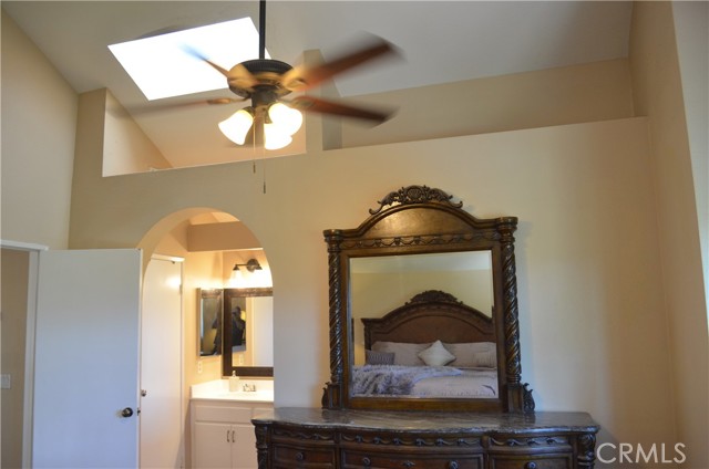 25592 Aragon Way, Yorba Linda CA: https://media.crmls.org/medias/44e29f88-6cdd-42d2-969a-adc7485c9974.jpg