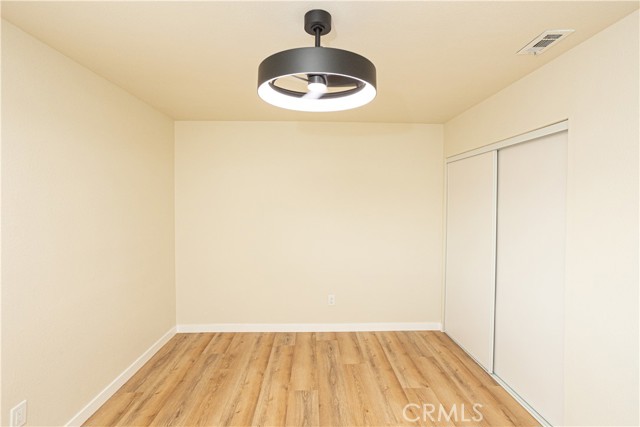 Detail Gallery Image 14 of 26 For 7877 Dundee Ave, Highland,  CA 92346 - 5 Beds | 2 Baths