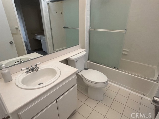 5497 Twin Lakes Drive, Cypress, California 90630, 2 Bedrooms Bedrooms, ,1 BathroomBathrooms,Residential,For Sale,5497 Twin Lakes Drive,CRPW24216581