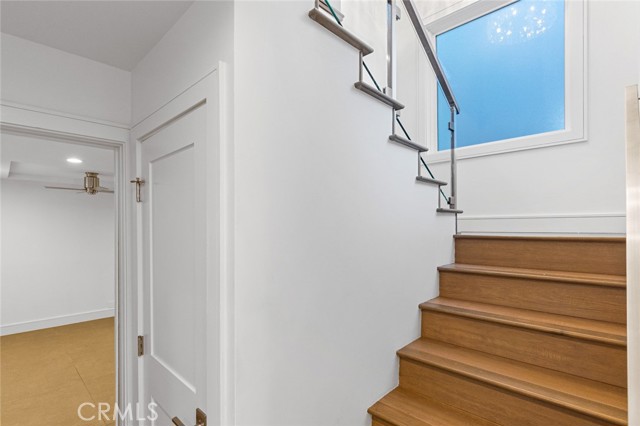 Detail Gallery Image 17 of 40 For 518 Marigold Avenue, Corona Del Mar,  CA 92625 - 4 Beds | 4 Baths