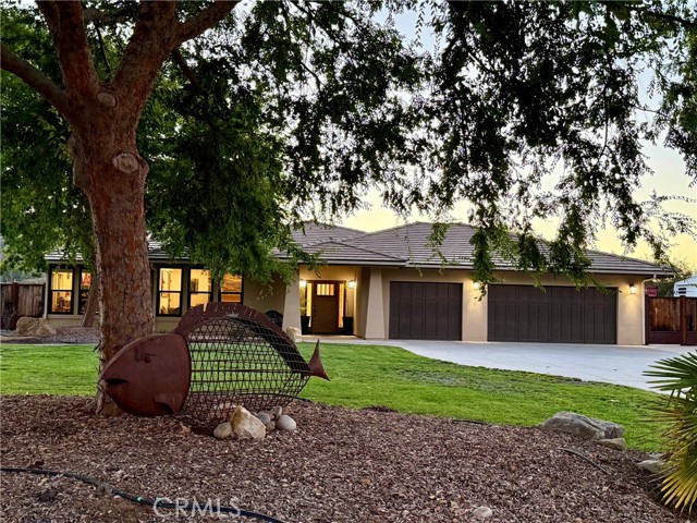 9983 Flyrod Drive, Paso Robles CA: https://media.crmls.org/medias/44e53293-c388-4dc2-90a0-9bf4a5d4a8e4.jpg