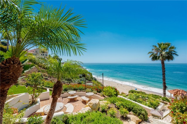 Detail Gallery Image 33 of 43 For 32061 Coast Hwy, Laguna Beach,  CA 92651 - 4 Beds | 4/2 Baths