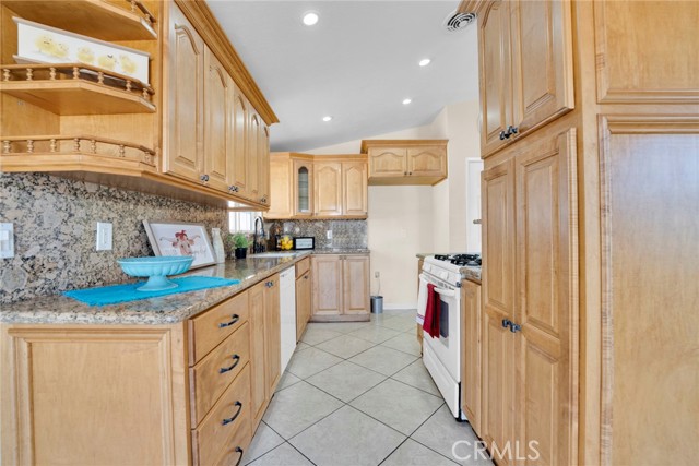 1138 Glenelder Avenue, Hacienda Heights CA: https://media.crmls.org/medias/44e56f85-8011-4a05-a88d-ba7a57e14910.jpg