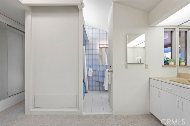 Detail Gallery Image 44 of 53 For 3902 Legend Cir, Huntington Beach,  CA 92649 - 6 Beds | 2/1 Baths