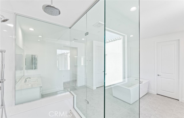 17602 Col Ranch Drive, Riverside CA: https://media.crmls.org/medias/44e5cd35-d3ea-4db8-863e-2834dd16286d.jpg