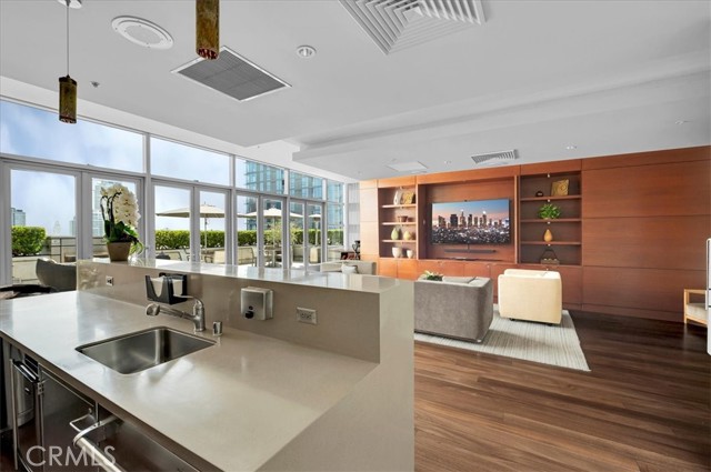 Detail Gallery Image 20 of 26 For 1155 S Grand Ave #811,  Los Angeles,  CA 90015 - 1 Beds | 1 Baths