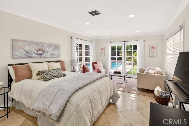 Detail Gallery Image 24 of 60 For 4115 Laurelgrove Ave, Studio City,  CA 91604 - 5 Beds | 3/1 Baths