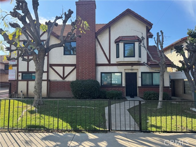 Detail Gallery Image 1 of 7 For 189 N Nicholson Ave, Monterey Park,  CA 91755 - 3 Beds | 2 Baths