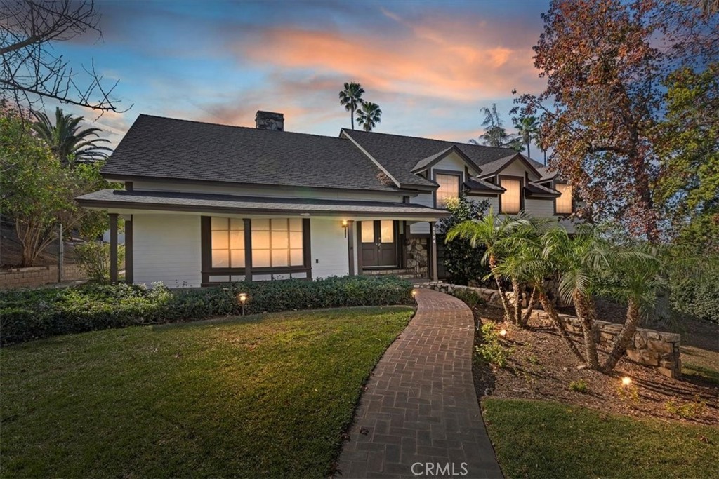 2154 Gainsborough Drive