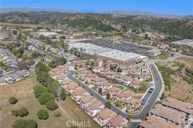 Detail Gallery Image 57 of 61 For 117 Village Cir, Pismo Beach,  CA 93449 - 3 Beds | 2/1 Baths