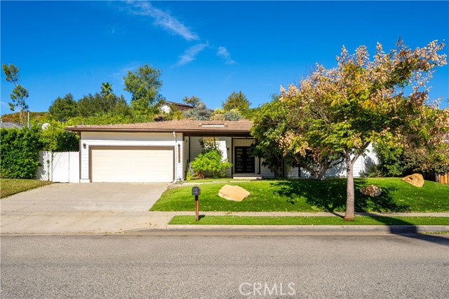 Detail Gallery Image 1 of 34 For 22477 Liberty Bell Rd, Calabasas,  CA 91302 - 4 Beds | 3/1 Baths