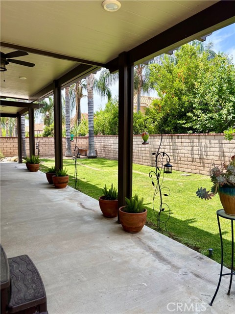7440 Apple Blossom Court, Highland CA: https://media.crmls.org/medias/44ea0c0a-834d-4a24-8c88-8834ef08bfa5.jpg