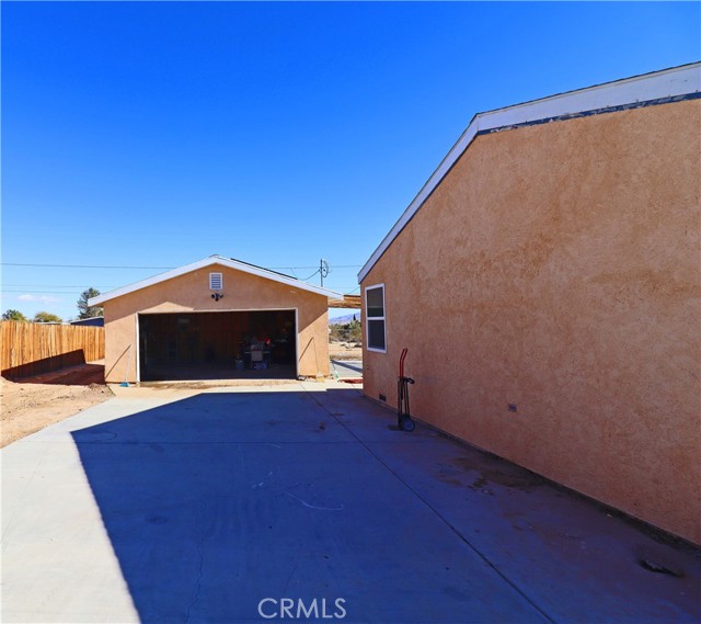 Detail Gallery Image 7 of 41 For 4773 Avenida La Flora Desierta, Joshua Tree,  CA 92252 - 4 Beds | 2 Baths