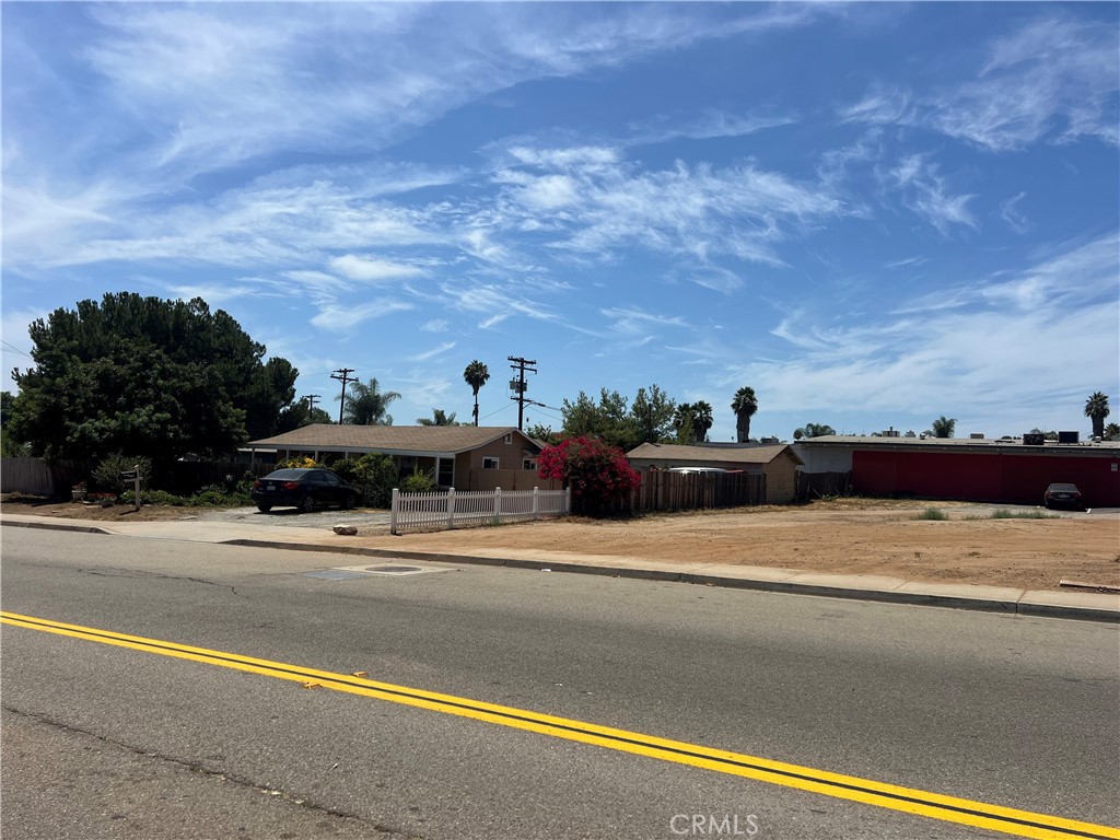 MLS #IV25235623 image #1