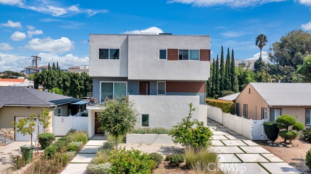 Detail Gallery Image 15 of 15 For 150 S Madison Ave #2,  Los Angeles,  CA 90004 - 3 Beds | 2 Baths