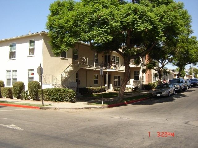 137 E 23rd, Long Beach, CA 90806