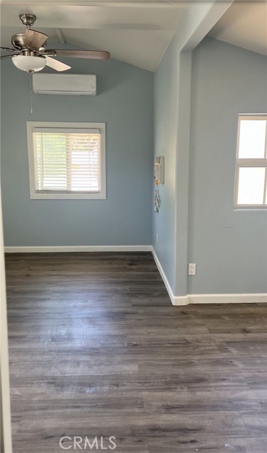 Detail Gallery Image 33 of 54 For 15572 Riverside St, Hesperia,  CA 92345 - 3 Beds | 2 Baths