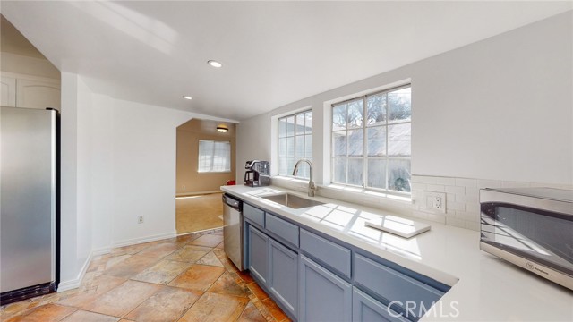 Detail Gallery Image 6 of 38 For 1121 Marin St, Corning,  CA 96021 - 3 Beds | 1 Baths