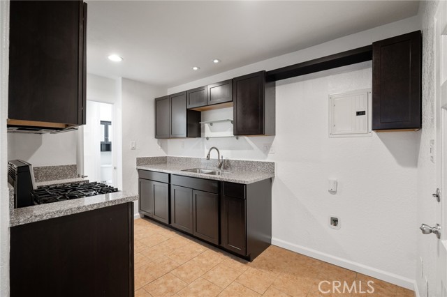 8029 Priscilla Street, Downey CA: https://media.crmls.org/medias/44eb6b7b-c7c9-47ee-9832-5d37702dc4fa.jpg