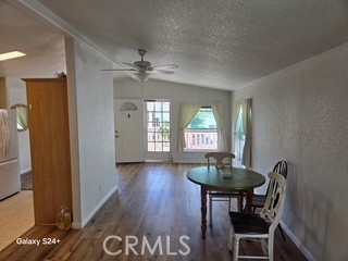 Detail Gallery Image 21 of 33 For 195 Tierra Rejada #29,  Simi Valley,  CA 93065 - 2 Beds | 2 Baths