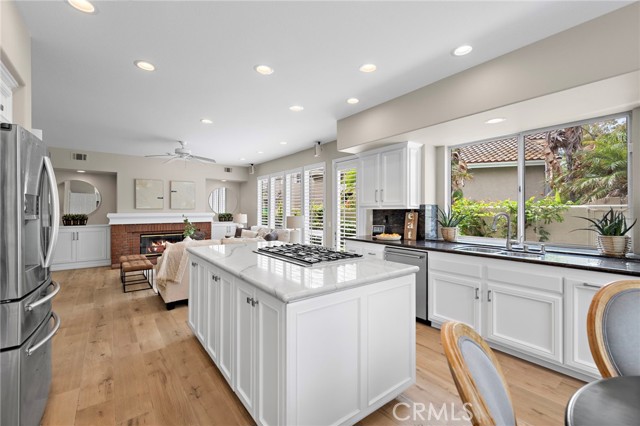 3 Sepulveda, Rancho Santa Margarita CA: https://media.crmls.org/medias/44ed586e-c45c-479b-8808-18a50f1ffb01.jpg