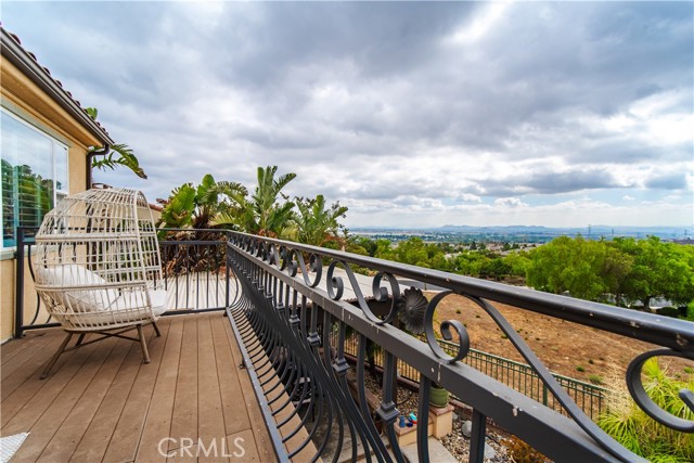 5185 Highview St, Chino Hills CA: https://media.crmls.org/medias/44edf206-29b0-4b5a-86ae-5faf65edd3dd.jpg