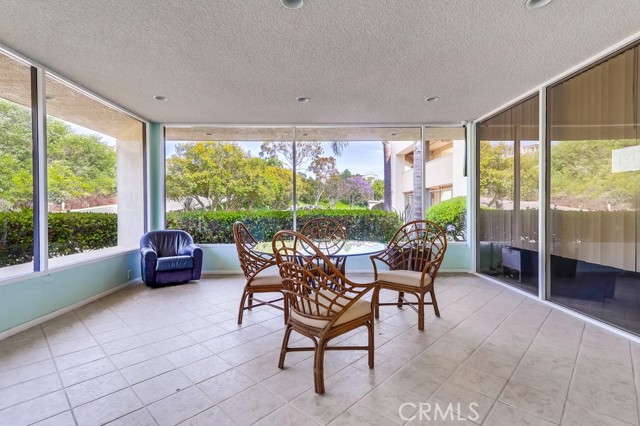 3200 La Rotonda Drive, Rancho Palos Verdes CA: https://media.crmls.org/medias/44ee234d-ed7d-439f-a66f-de24e200e0ec.jpg