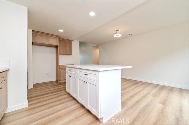 Detail Gallery Image 7 of 26 For 636 Highland Ct, Upland,  CA 91786 - 3 Beds | 2 Baths