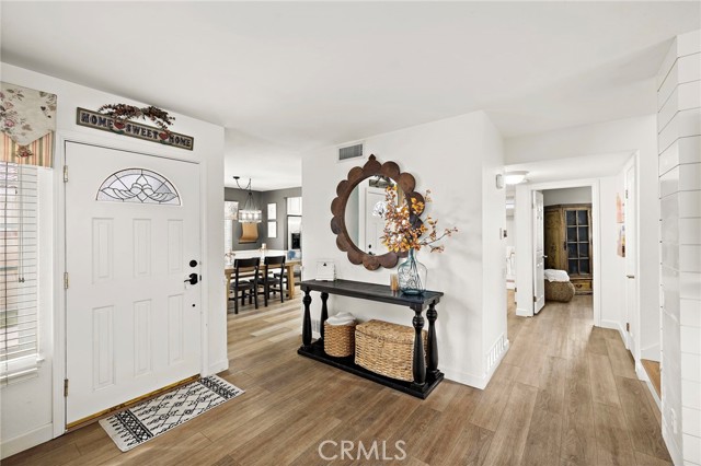 Detail Gallery Image 9 of 33 For 21825 Calabaza, Mission Viejo,  CA 92691 - 4 Beds | 3 Baths